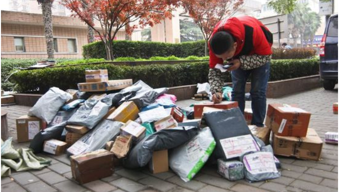 壹码通条码引擎在快递柜行业解决方案​
